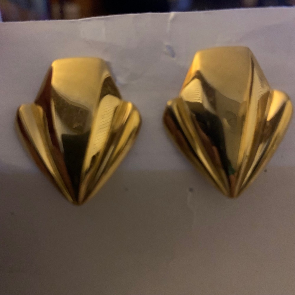 Vintage Gold‎ Tone Geometric Fan Stud Earrings Bold 80s Style Statement Jewelry